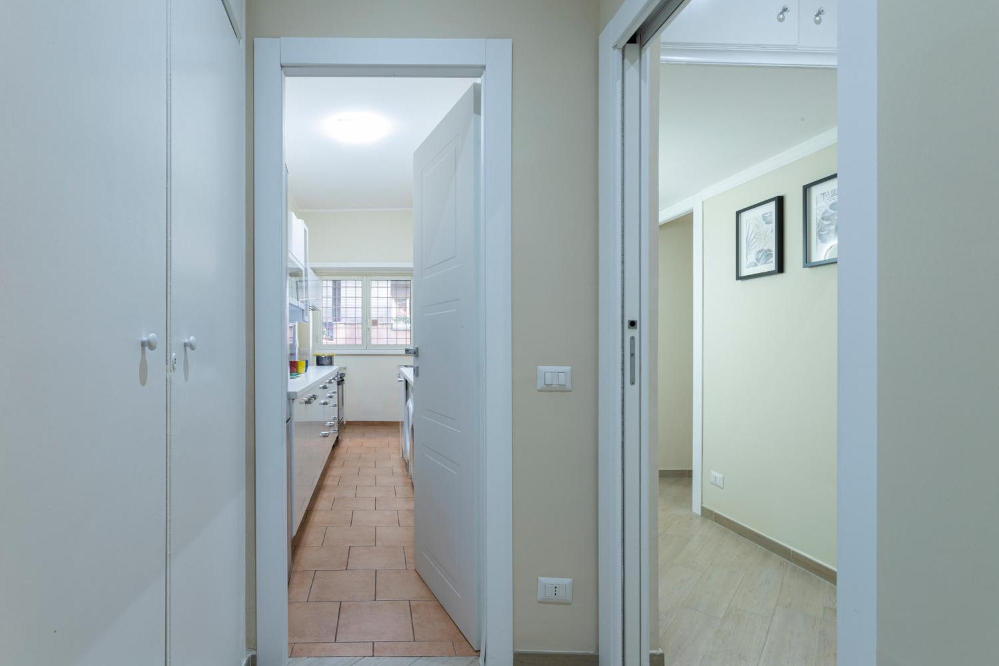 Anastasia Charming Close To Vatican Museum Apartment Rom
